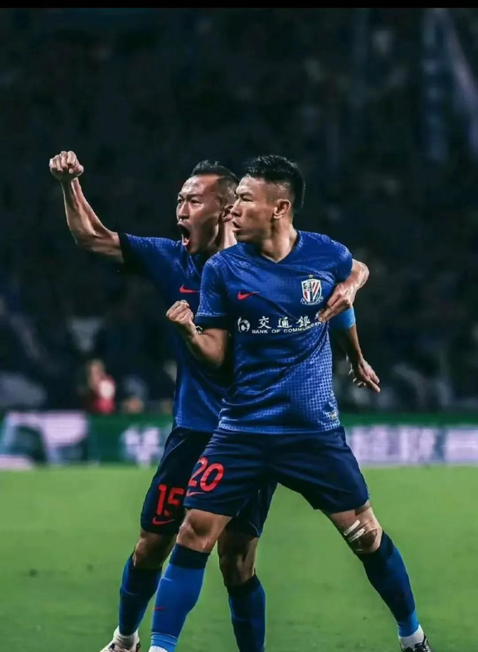 外援连续破门，申花主场-轻取建业取得胜利的简单介绍