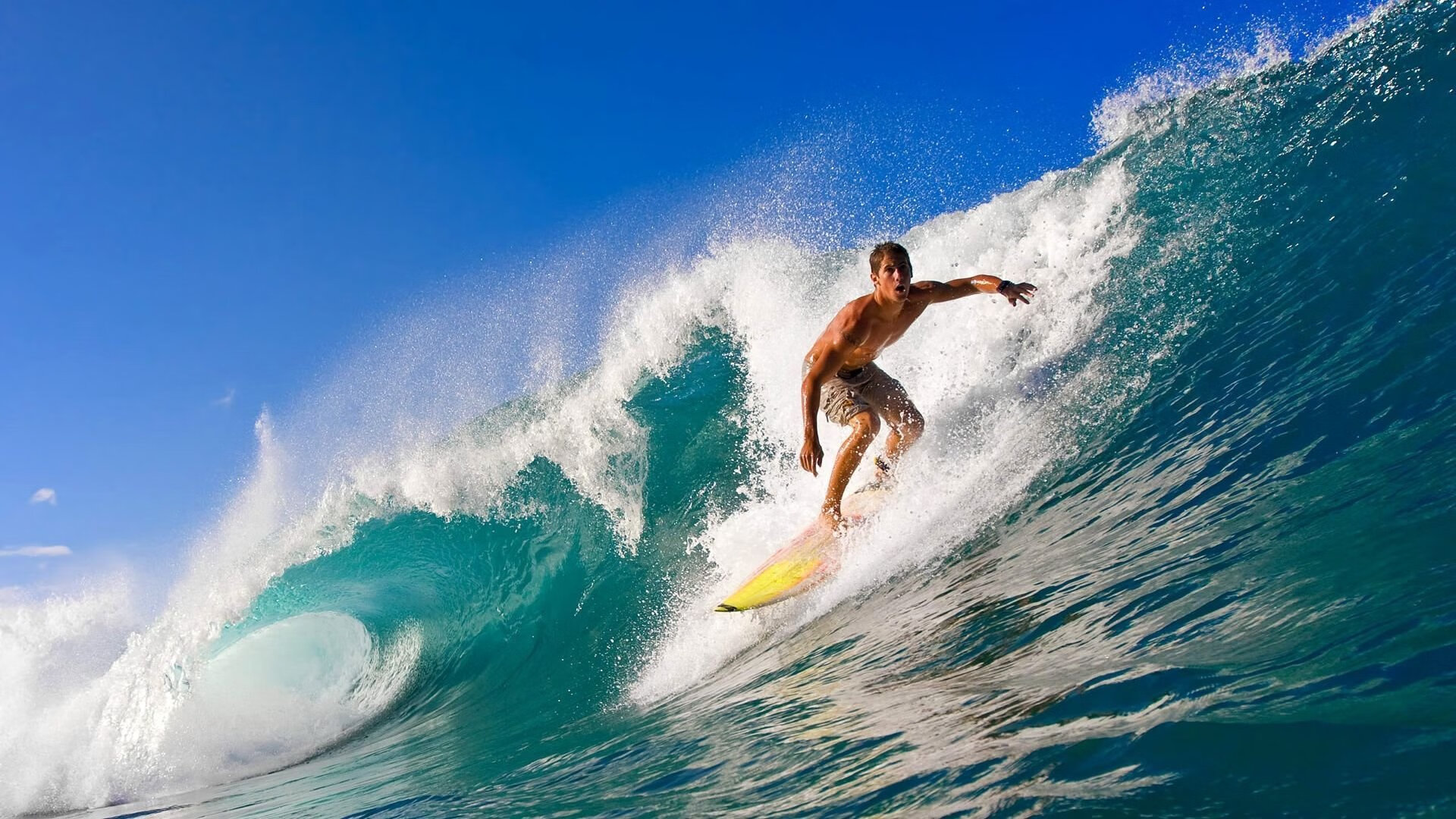 赛道与球场，速度与铁壁的双重奏—F1新赛季揭幕战与北京队防守制胜的战术启示