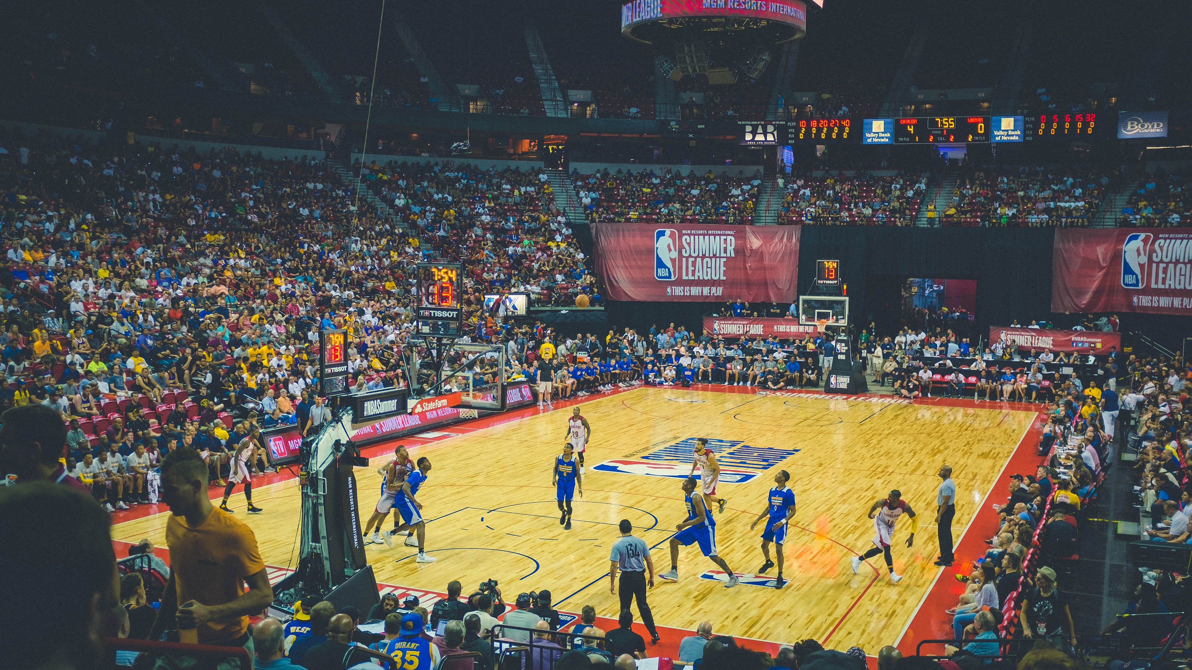 黄蜂力克勇士，拉梅洛·鲍尔如何从天才少年蜕变为关键先生