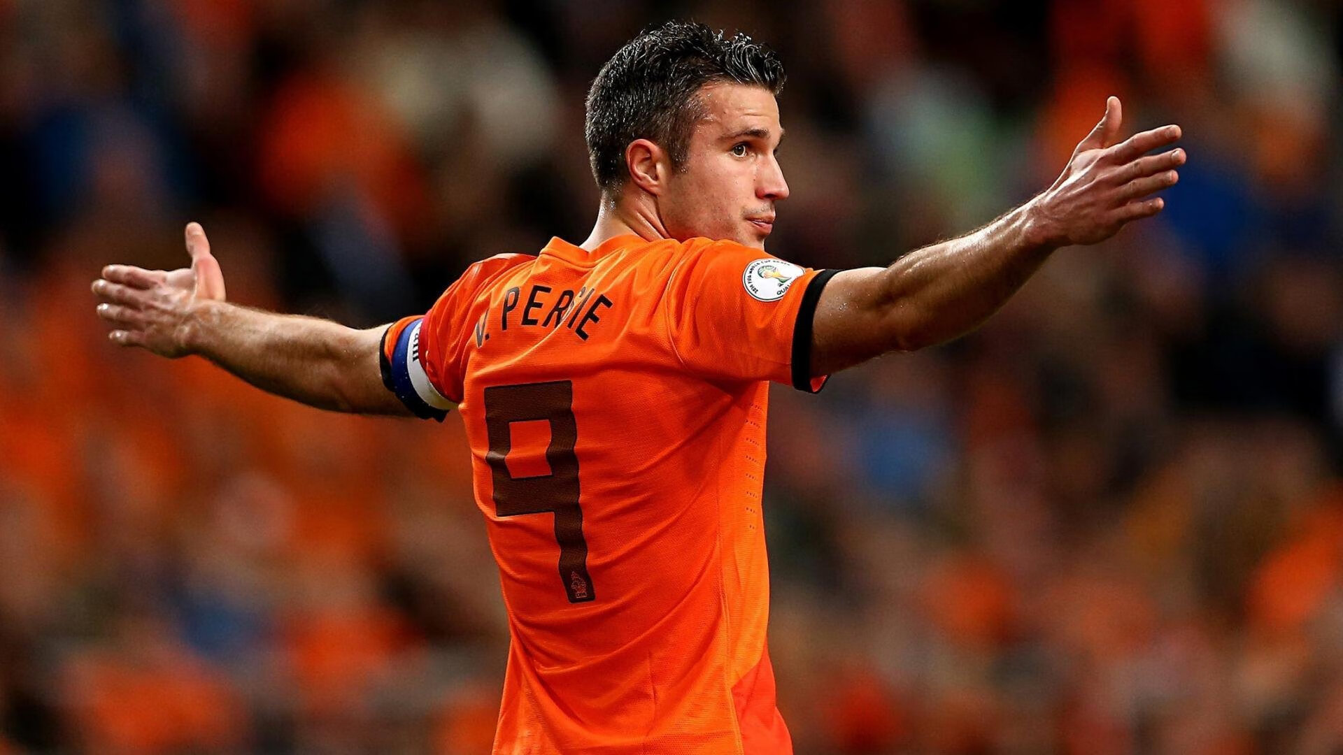 绝杀之夜与纪录之光，韩国队惊险晋级，郑思维刷新羽坛历史